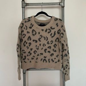 Abercrombie and Fitch Sweater S